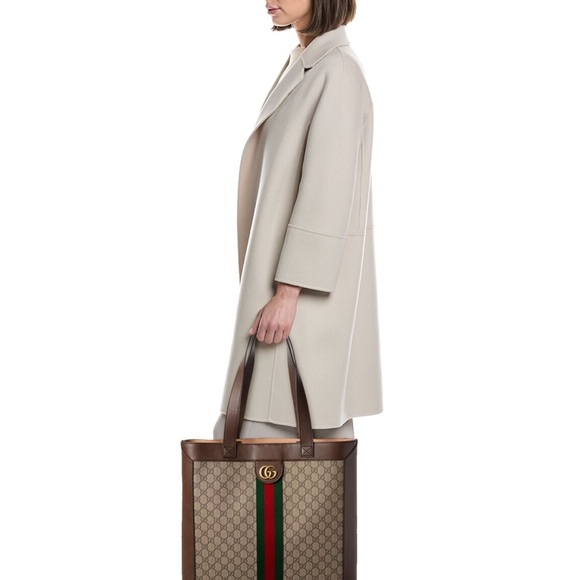 Gucci
Ophidia GG Supreme Canvas & Leather Tote - Picture 16 of 16